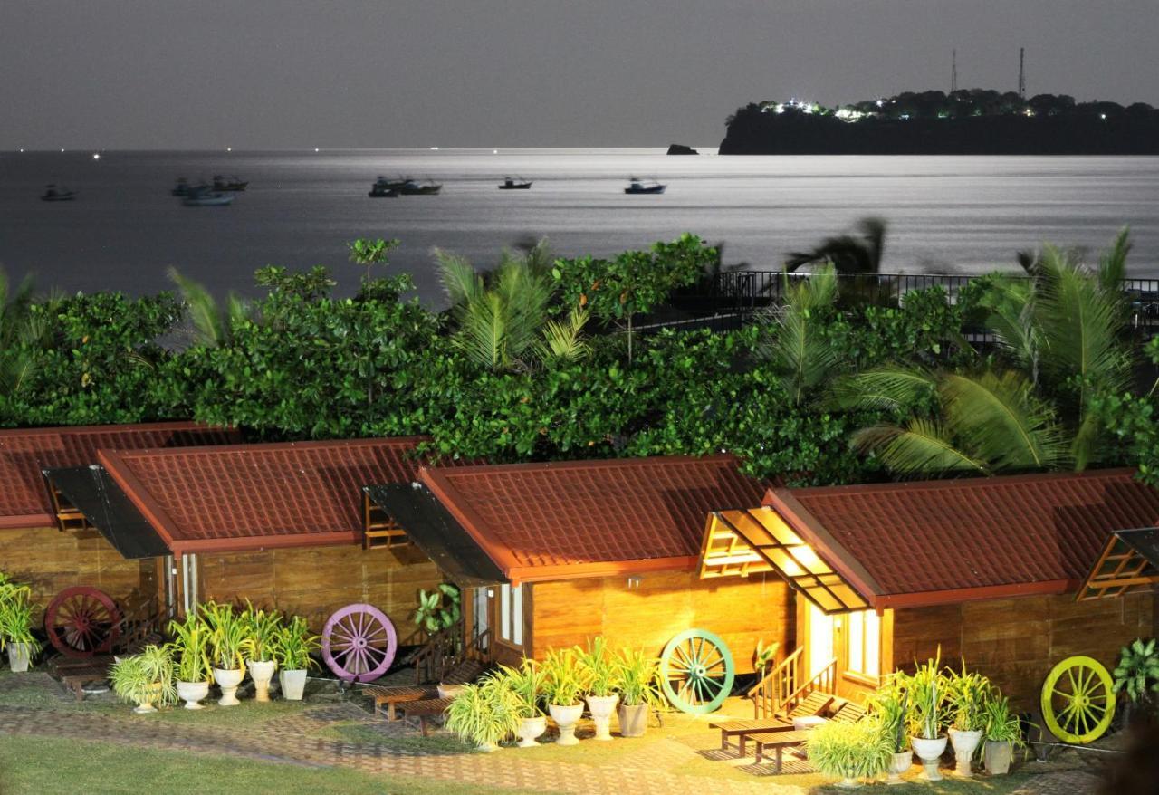 Jkab Beach Resort Trincomalee Eksteriør bilde
